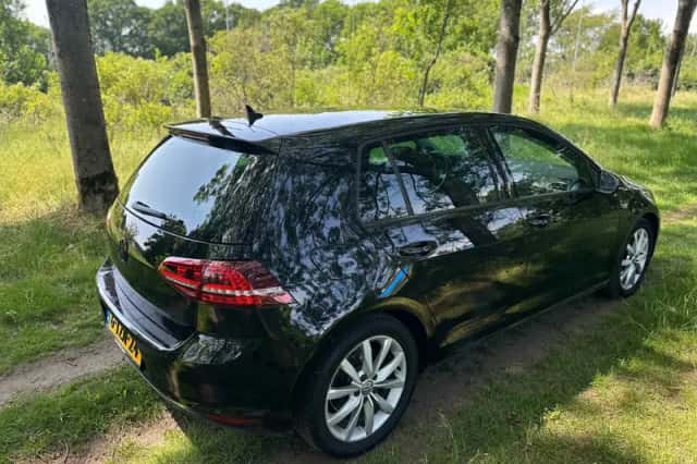 Volkswagen Golf (2014) thumbnail 5