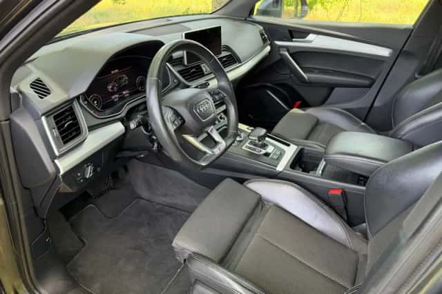 Audi Q5 (2020) thumbnail 2