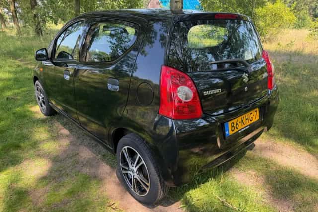 Suzuki Alto (2009) thumbnail 4