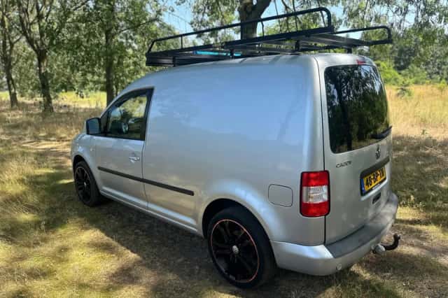 Volkswagen Caddy (2004) thumbnail 2