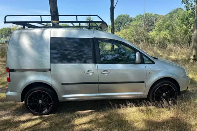 Volkswagen Caddy (2004) thumbnail 5