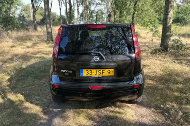 Nissan Note (2009) thumbnail 4