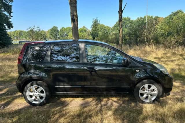 Nissan Note (2009) thumbnail 6