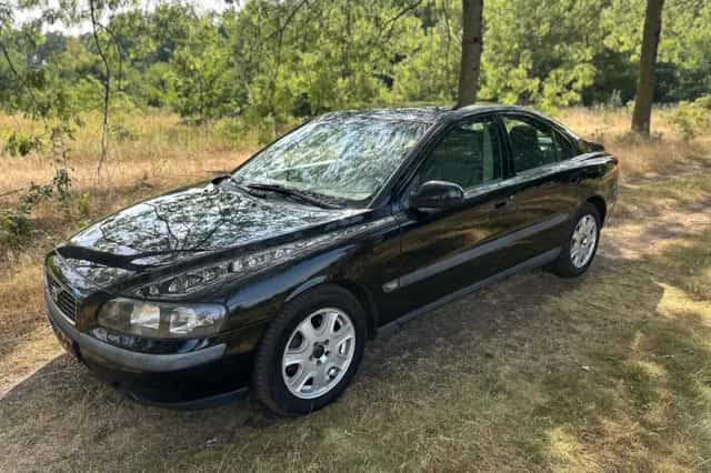 Volvo S60 (2001) thumbnail 1