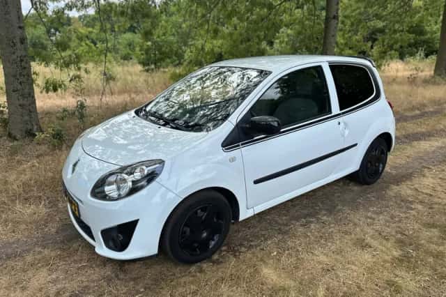 Renault Twingo (2011) thumbnail 1