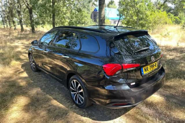 Fiat Tipo (2017) thumbnail 3