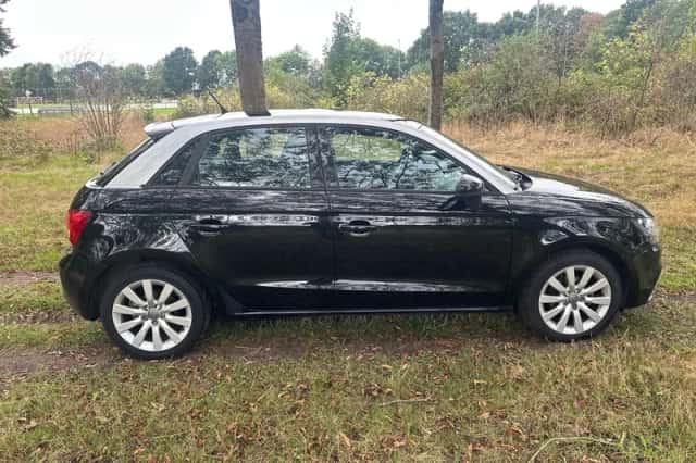 Audi A1 (2013) thumbnail 6