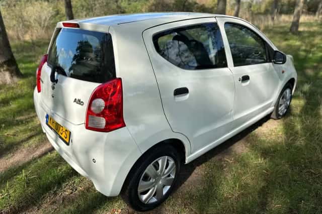 Suzuki Alto (2012) thumbnail 5