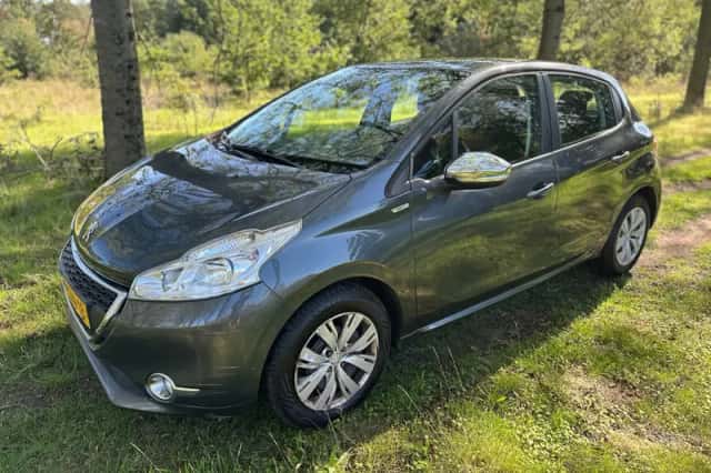 Peugeot 208 (2013) thumbnail 1