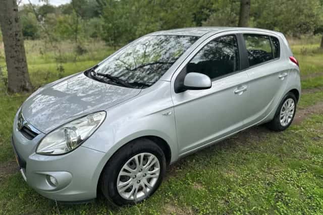Hyundai i20 (2010) thumbnail 1