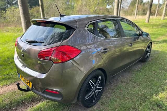 Kia Ceed (2012) thumbnail 5