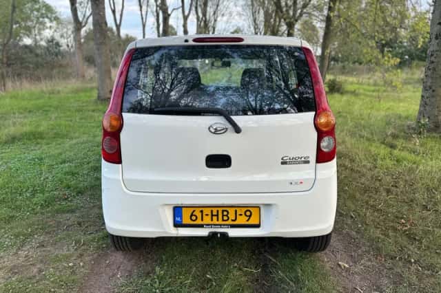 Daihatsu Cuore (2008) thumbnail 4