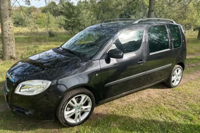 Škoda Roomster (2007) thumbnail 1