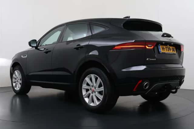 Jaguar E-Pace (2020) thumbnail 6