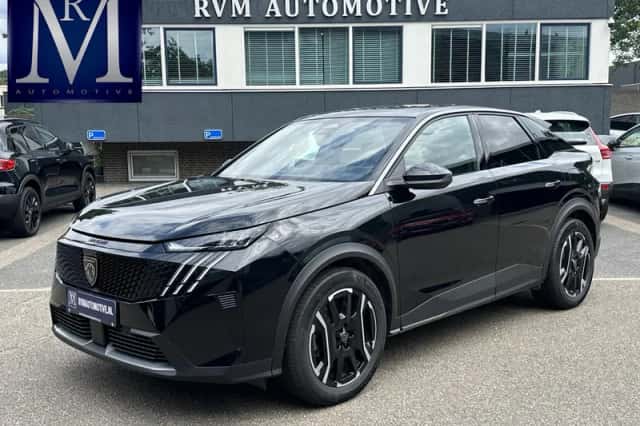 Peugeot e-3008 (2025) thumbnail 1