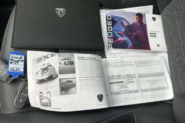 Peugeot e-3008 (2025) thumbnail 4