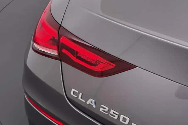 Mercedes-Benz CLA-Klasse (2020) thumbnail 2