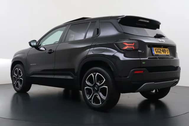 Jeep Avenger (2024) thumbnail 6