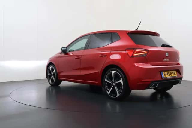 SEAT Ibiza (2023) thumbnail 6