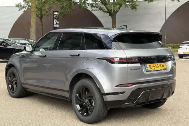 Land Rover Range Rover Evoque (2022) thumbnail 5