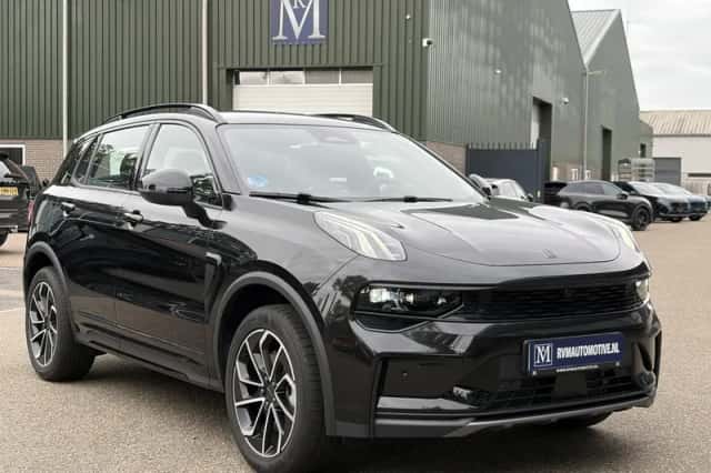 Lynk & Co 01 (2026) thumbnail 3