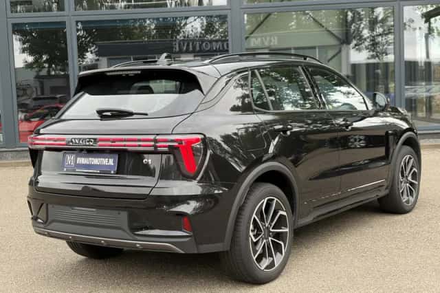 Lynk & Co 01 (2026) thumbnail 4