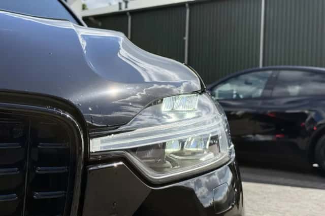 Volvo XC60 (2025) thumbnail 4