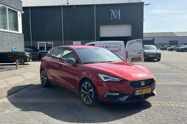 SEAT Leon (2020) thumbnail 5