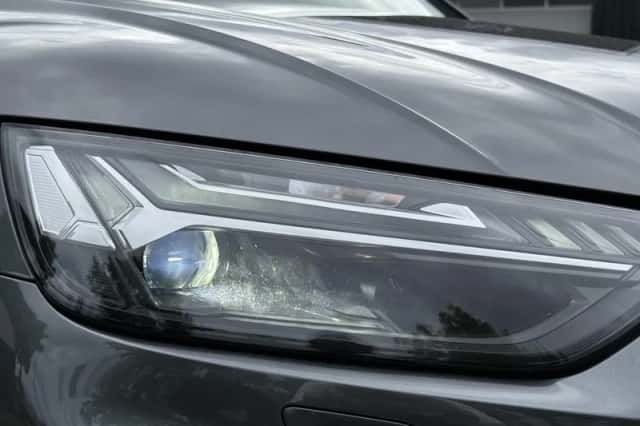 Audi Q5 (2022) thumbnail 5