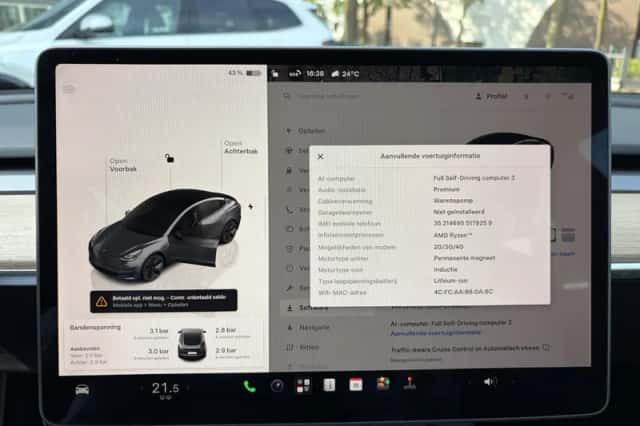 Tesla Model 3 (2023) thumbnail 5