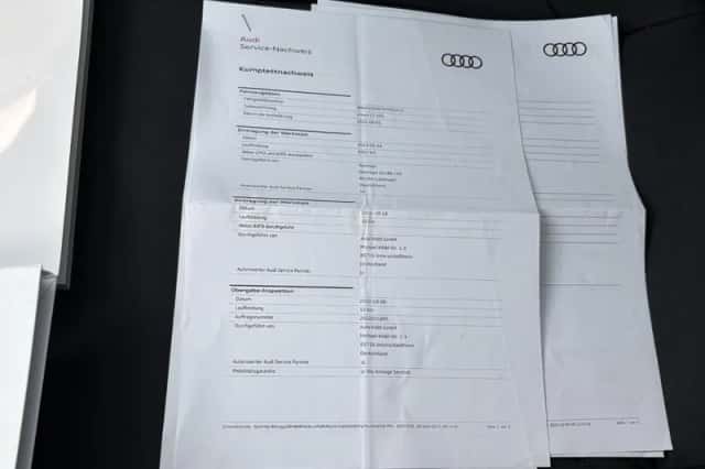 Audi e-tron GT (2022) thumbnail 3