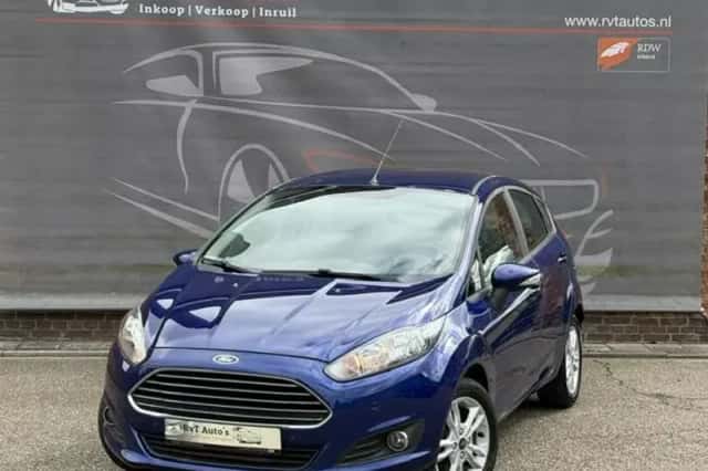 Ford Fiesta (2015) thumbnail 1