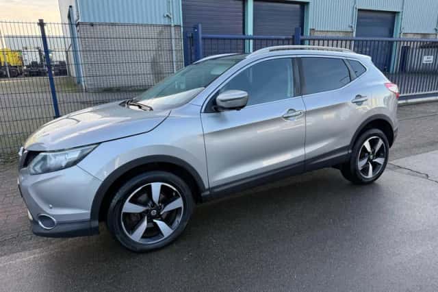 Nissan Qashqai (2016) thumbnail 2