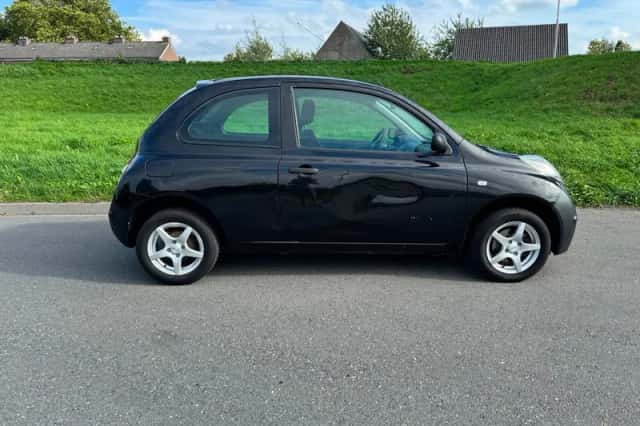 Nissan Micra (2007) thumbnail 6