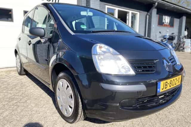 Renault Modus (2007) thumbnail 3