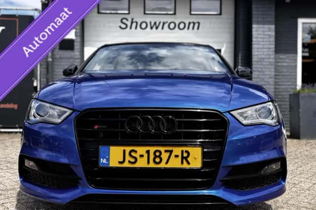 Audi A3 (2016) thumbnail 2
