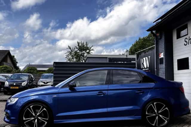 Audi A3 (2016) thumbnail 4