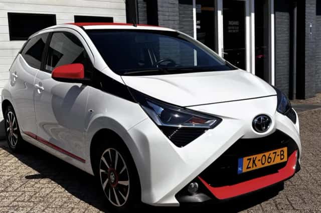 Toyota Aygo (2019) thumbnail 3