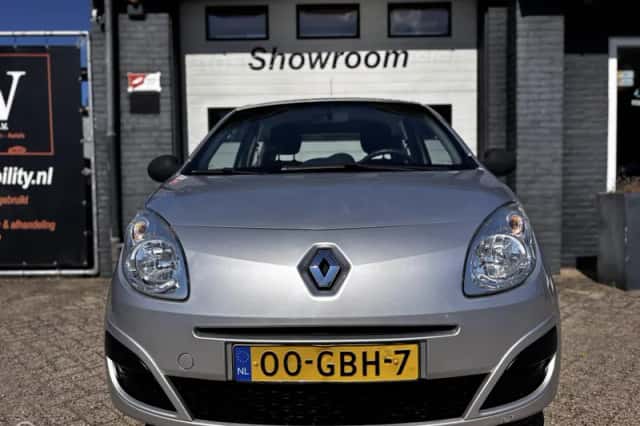 Renault Twingo (2008) thumbnail 2