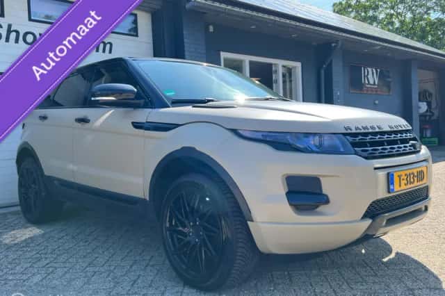 Land Rover Range Rover Evoque (2012) thumbnail 3