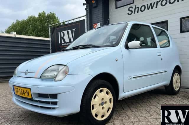 Fiat 600 (2007) thumbnail 1