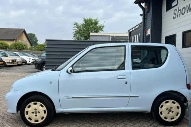 Fiat 600 (2007) thumbnail 4