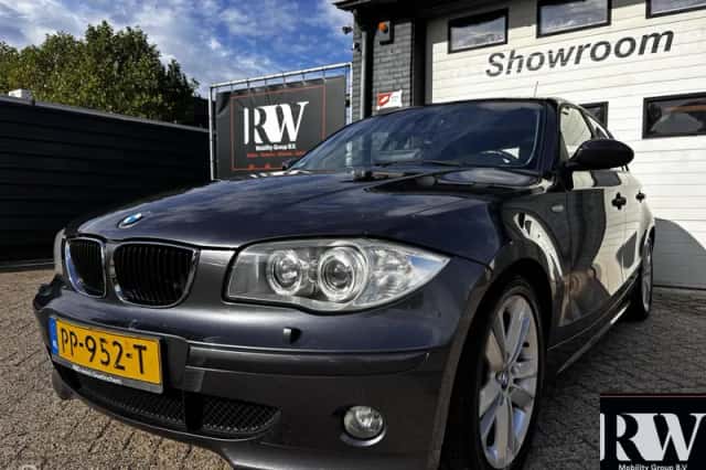BMW 1-Serie (2004) thumbnail 1