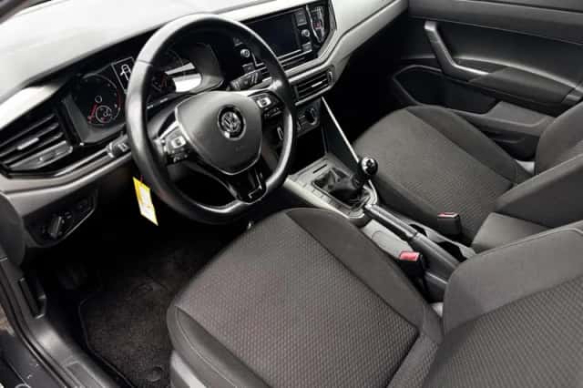 Volkswagen Polo (2018) thumbnail 6