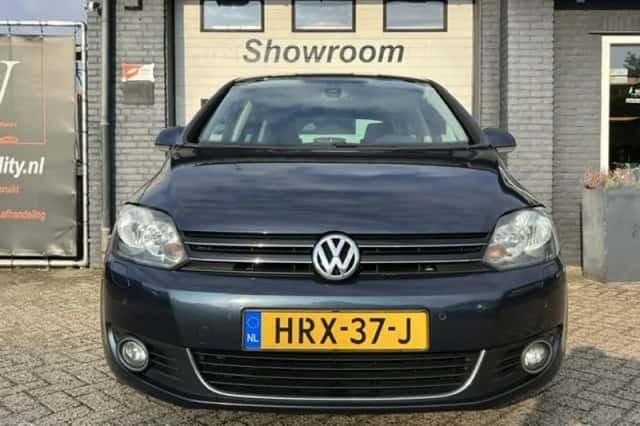 Volkswagen Golf Plus (2012) thumbnail 2