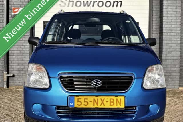 Suzuki Wagon R+ (2004) thumbnail 2