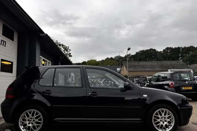 Volkswagen Golf (1999) thumbnail 5