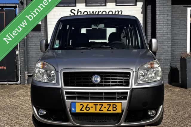 Fiat Doblò (2007) thumbnail 2