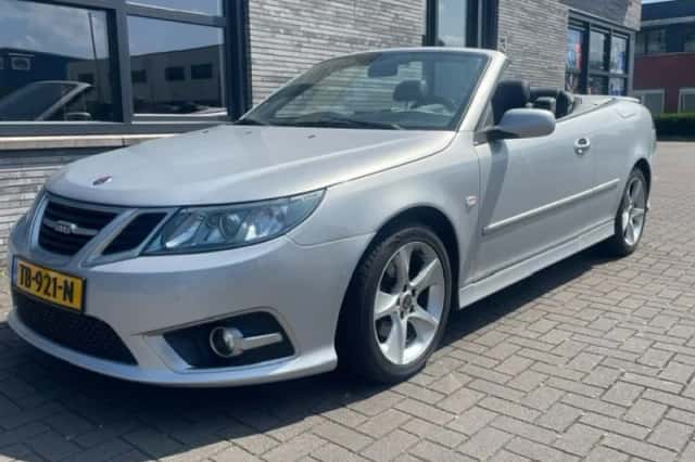 Saab 9-3 (2003) thumbnail 2