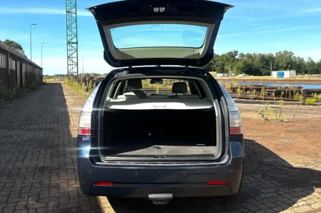 Saab 9-3 (2010) thumbnail 6